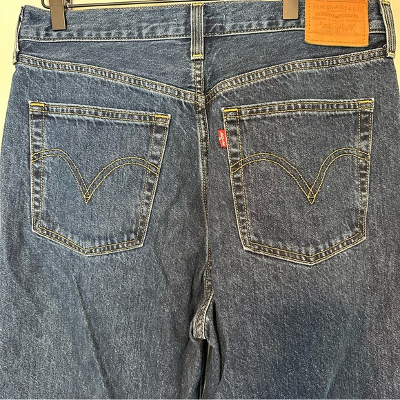 Levi's Premium Ribcage Straight Leg Denim Jeans Women’s Size 32 Dark Wash - Picture 6 of 16